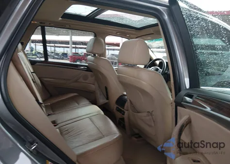 2007 BMW X5 4.8I z USA, uszkodzony, nr VIN 5UXFE83527LZ44987